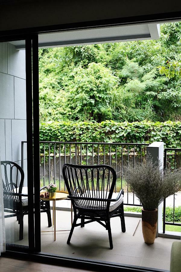 23 Degree Khaoyai 2 Bedroom Tropical Style Appartement